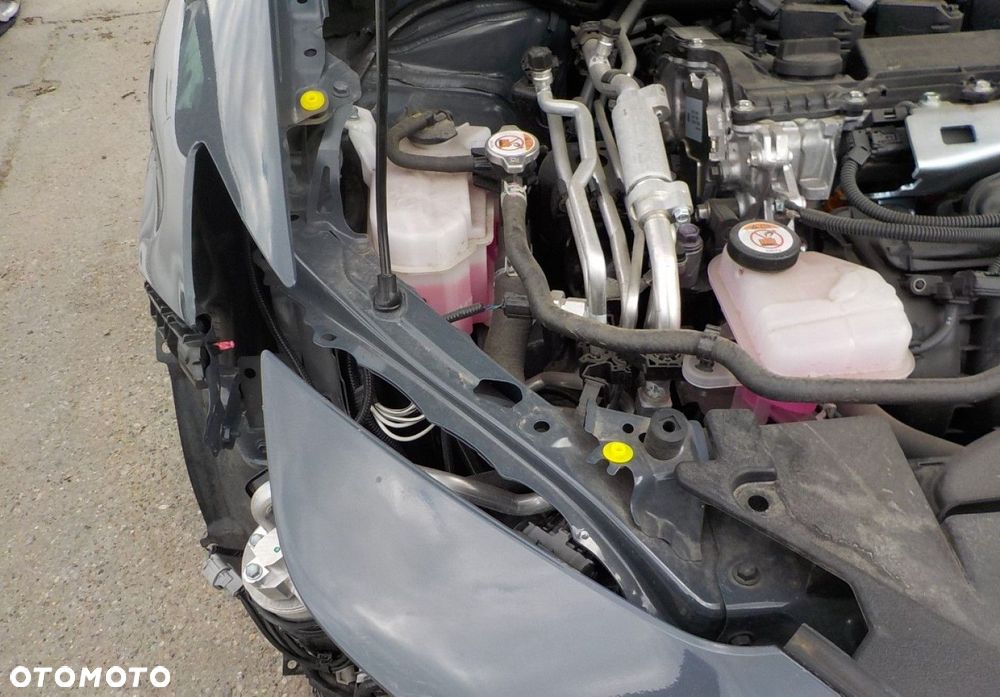 Toyota Prius - 10
