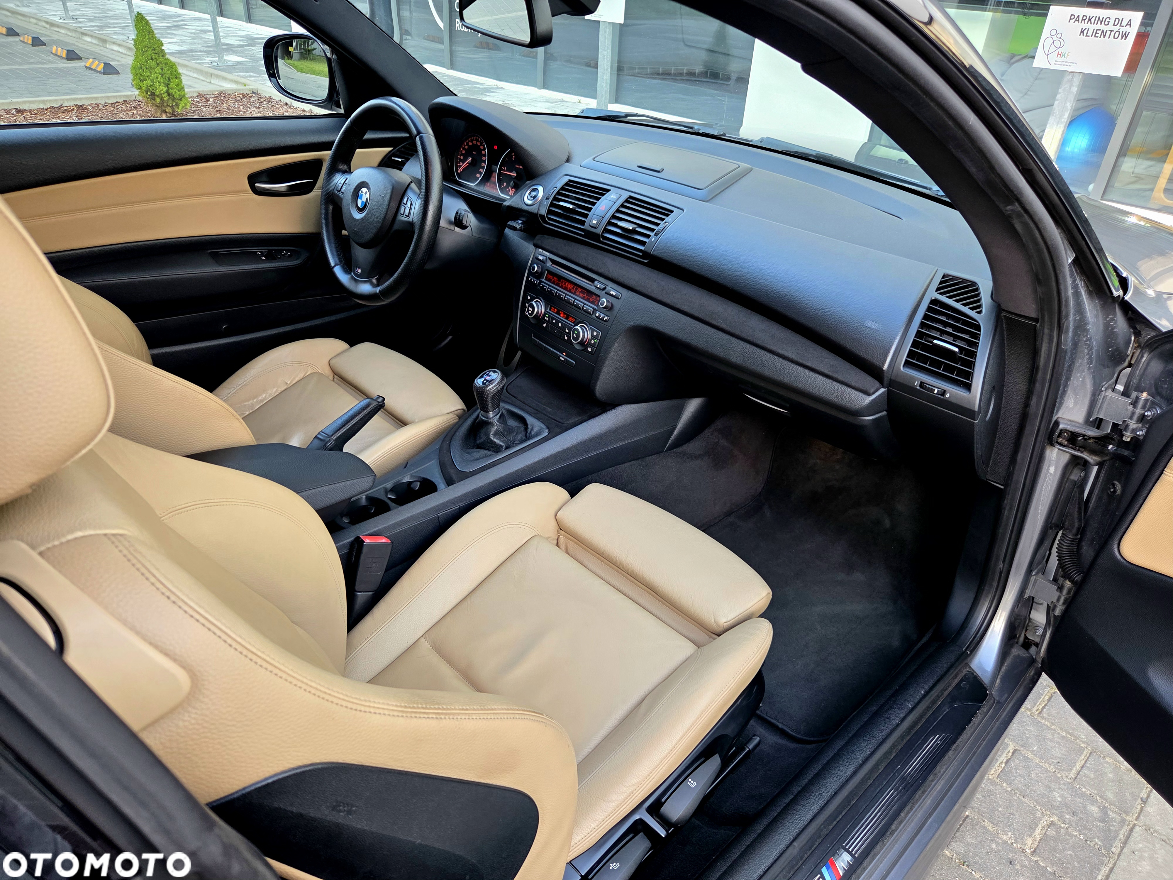 BMW Seria 1 120d - 8
