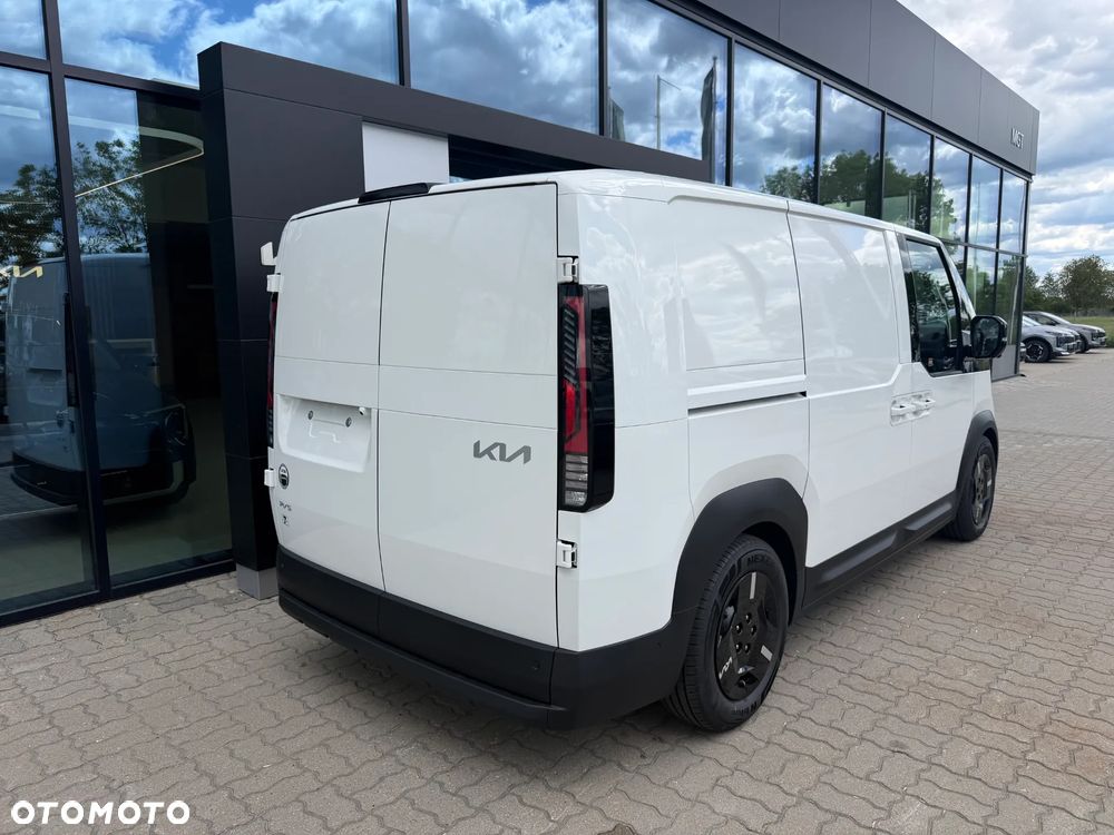 Kia PV5 71.2kWh - 9