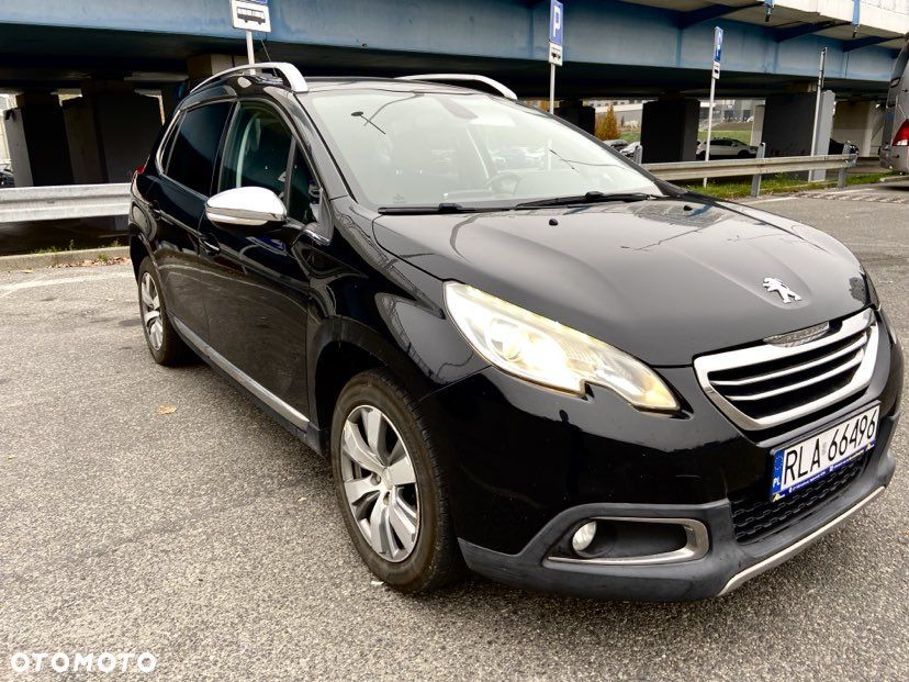 Peugeot 2008 1.2 VTi Allure - 2