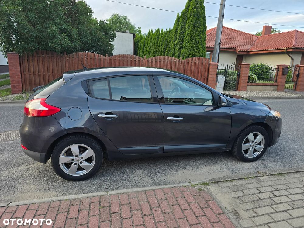 Renault Megane 1.6 16V 110 Dynamique - 4