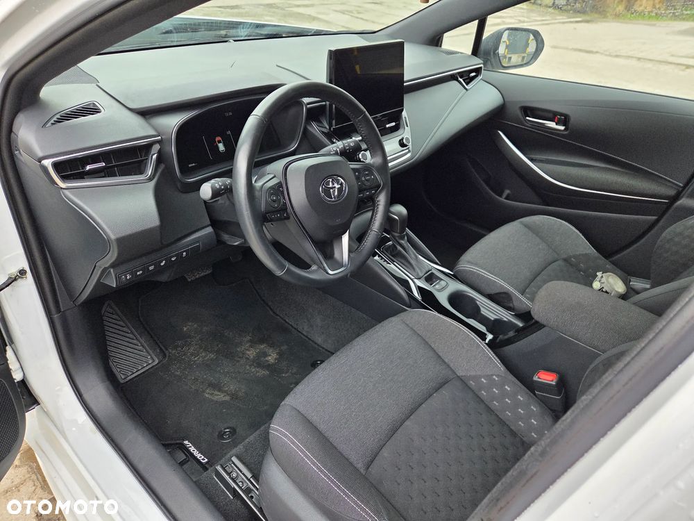 Toyota Corolla 1.8 Hybrid Comfort - 16