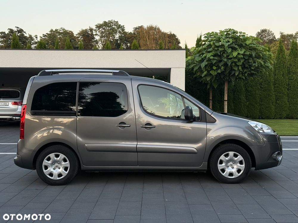 Peugeot Partner HDi FAP 110 Family - 6