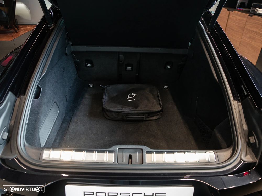 Porsche Panamera 4S E-Hybrid - 15