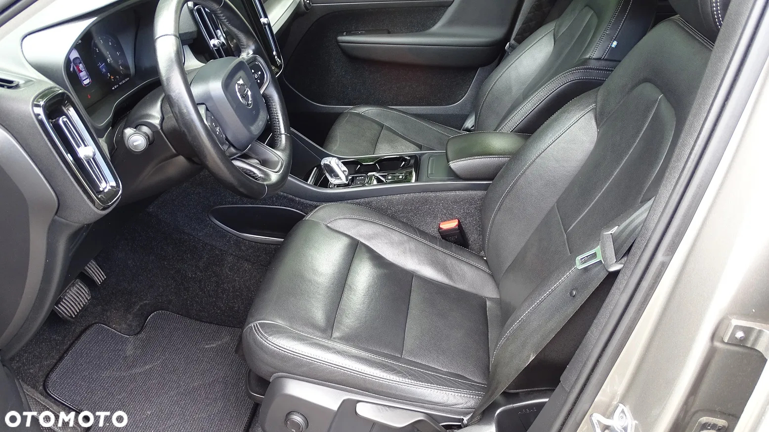 Volvo XC 40 D3 SCR Inscription - 12