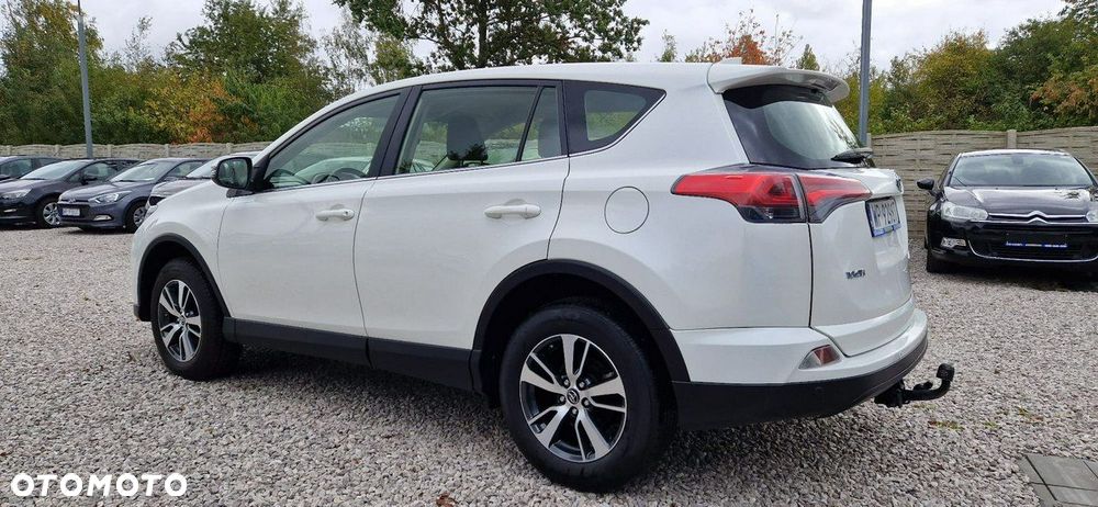 Toyota RAV4 - 7