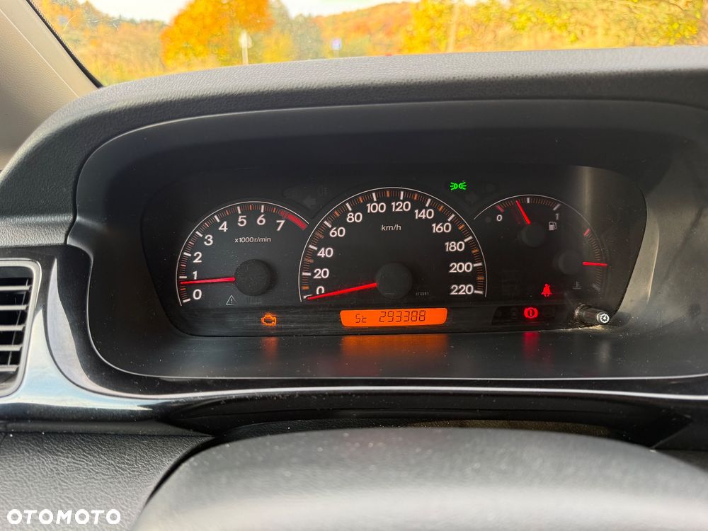 Honda FR-V - 26
