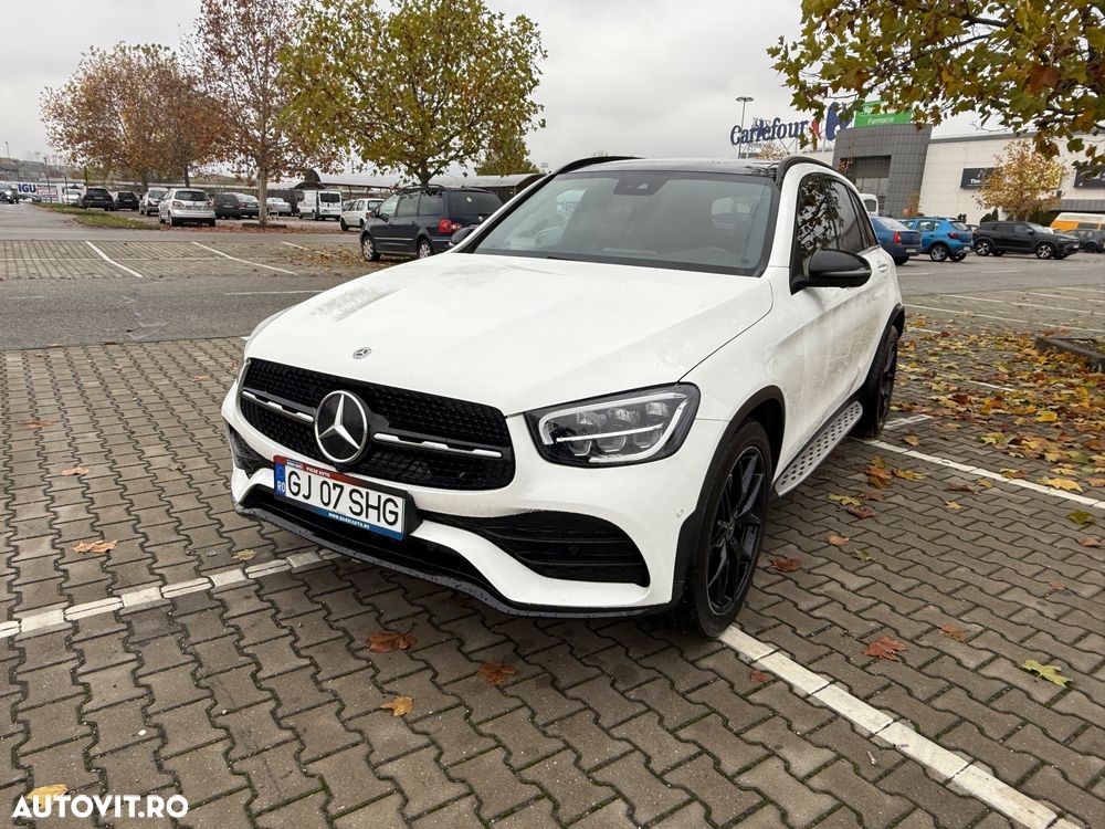 Mercedes-Benz GLC - 1