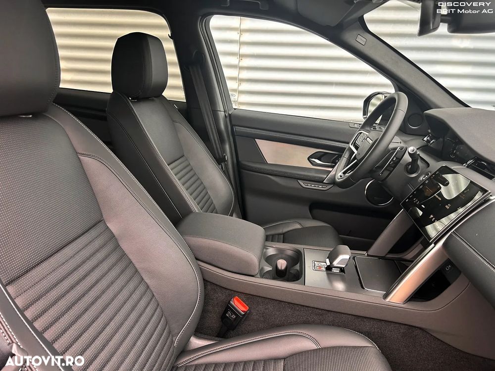 Land Rover Discovery Sport - 9