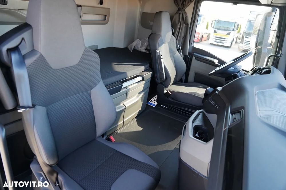 MAN TGX 26.520 / 6x2 / 9.3 M CORTINĂ / ACOPERIȘ RIDICABIL / AXĂ RIDICABILĂ / DIRECȚIE / NOU - 36