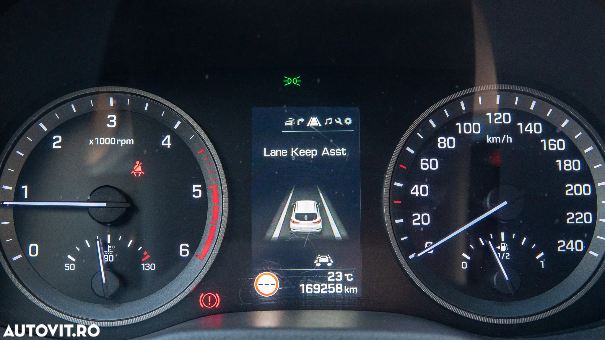 Hyundai Tucson blue 1.7 CRDi 2WD Advantage - 19
