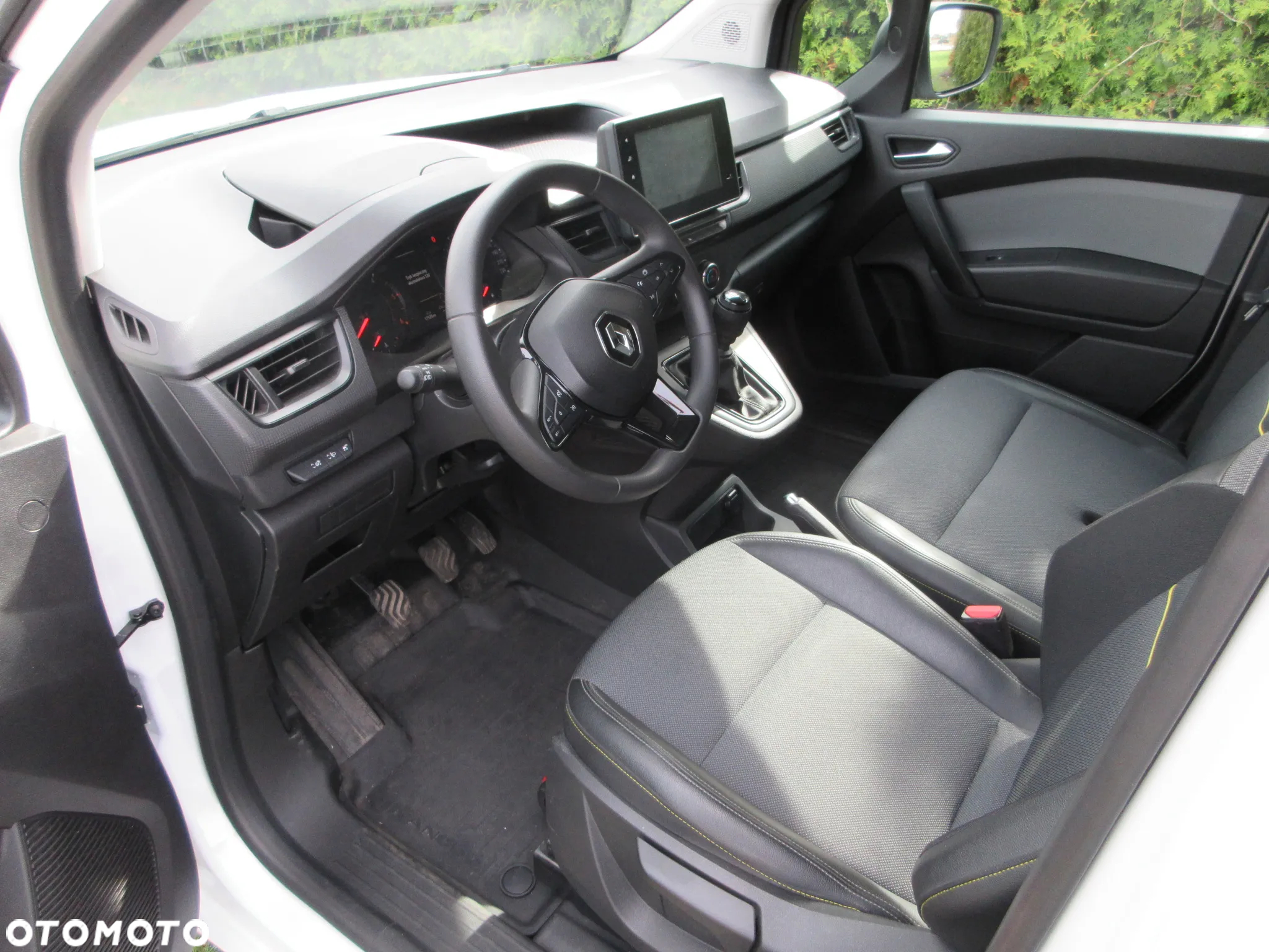 Renault KANGOO - 9