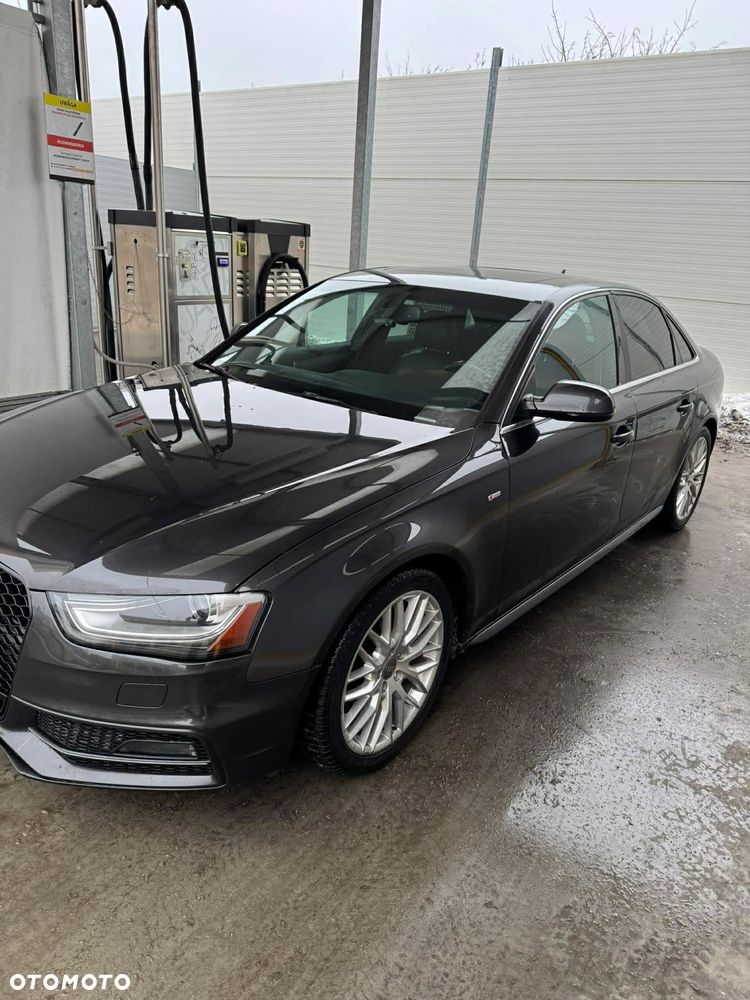 Audi A4 Limousine - 7