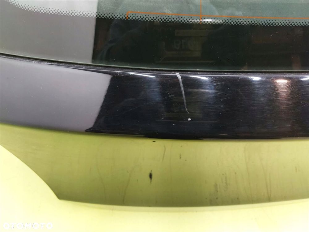 Klapa tył tylna BAGAŻNIKA BMW Seria 1 E87 SCHWARZ II 668 CZARNY - 2
