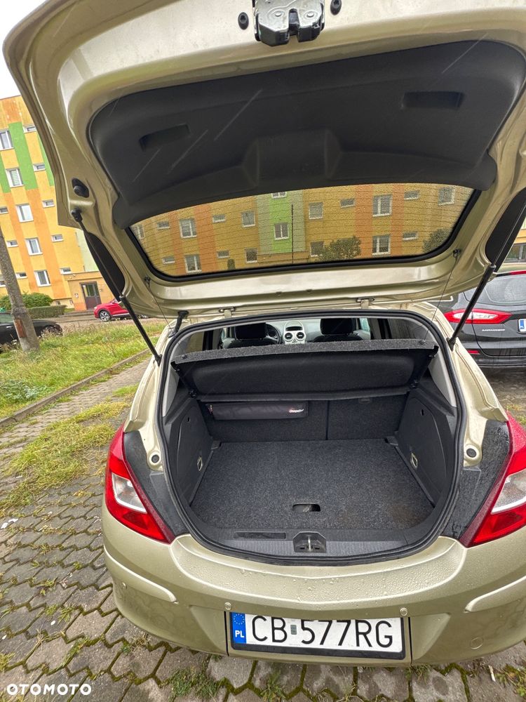Opel Corsa - 14