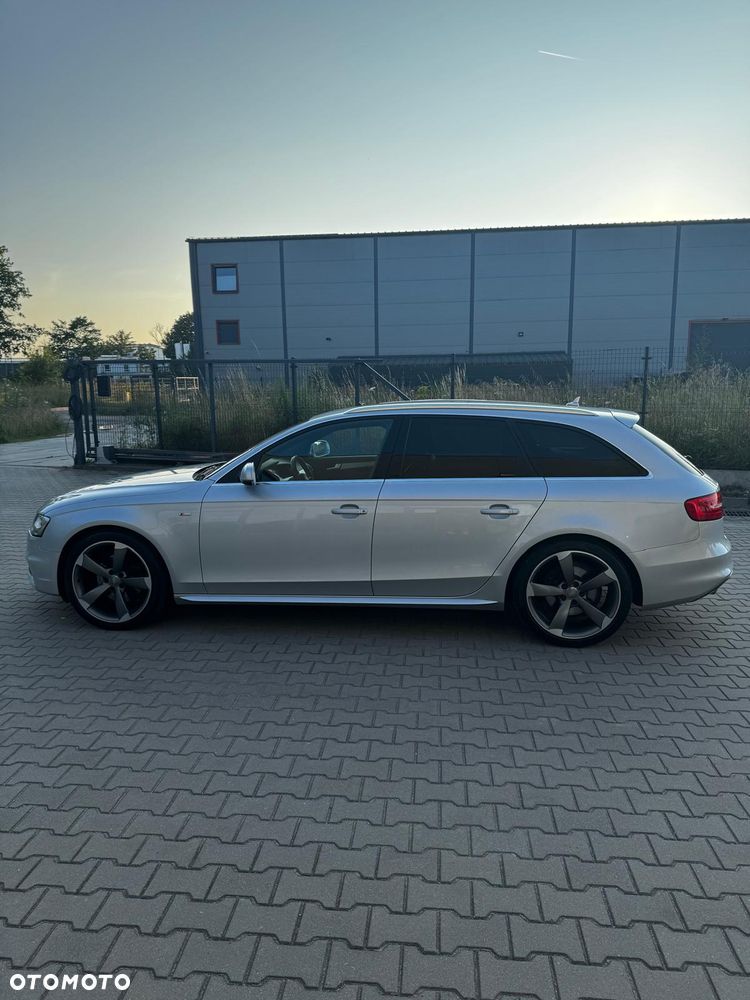 Audi A4 Avant 2.0 TDI DPF S line Sportpaket - 13