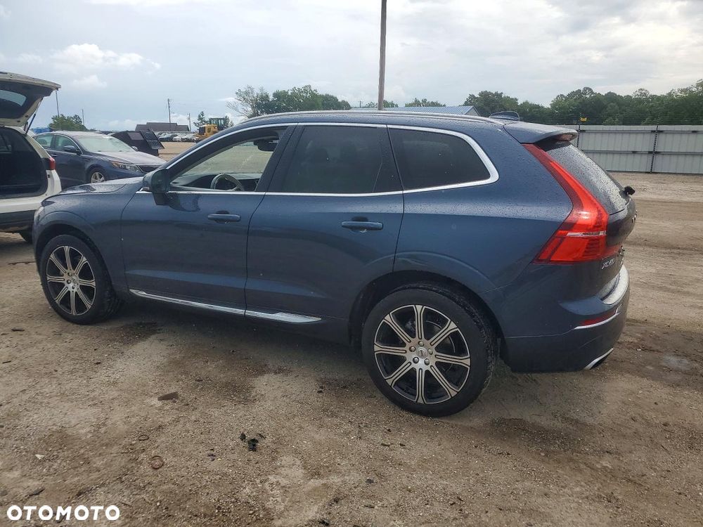 Volvo XC 60 - 2