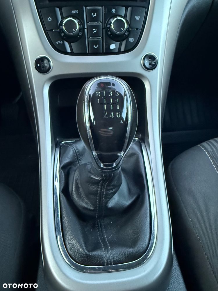 Opel Astra 1.7 CDTI DPF Edition - 10