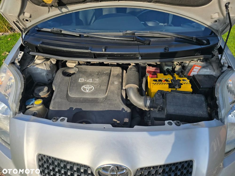 Toyota Yaris 1.4 D-4D Sol - 10