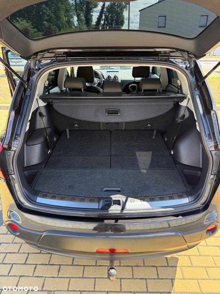Nissan Qashqai+2 2.0 tekna - 34