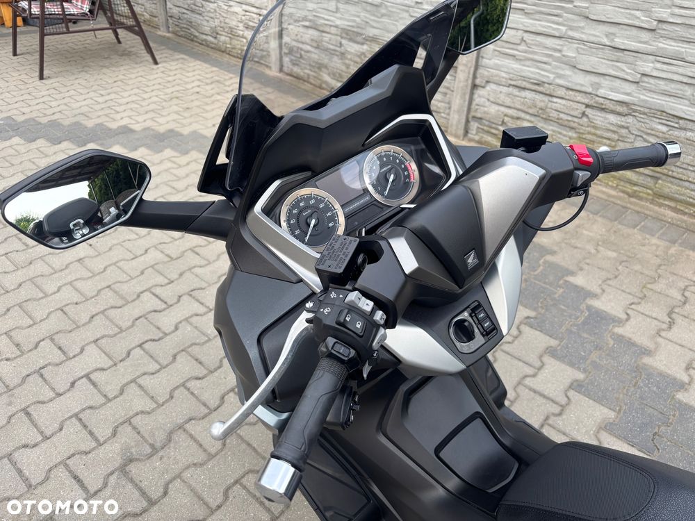 Honda NSS - 12
