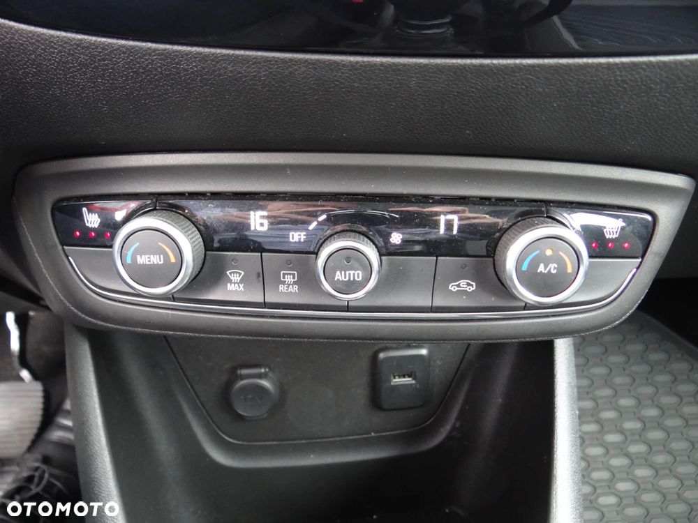 Opel Crossland X 1.2 T Eco 120 Lat S&S - 9