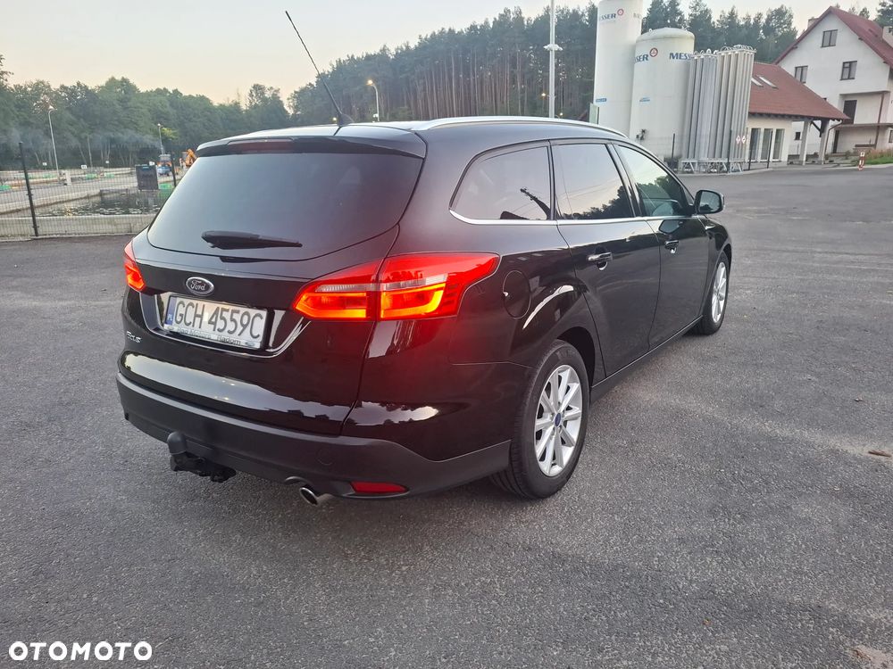 Ford Focus 2.0 TDCi Titanium ASS - 5