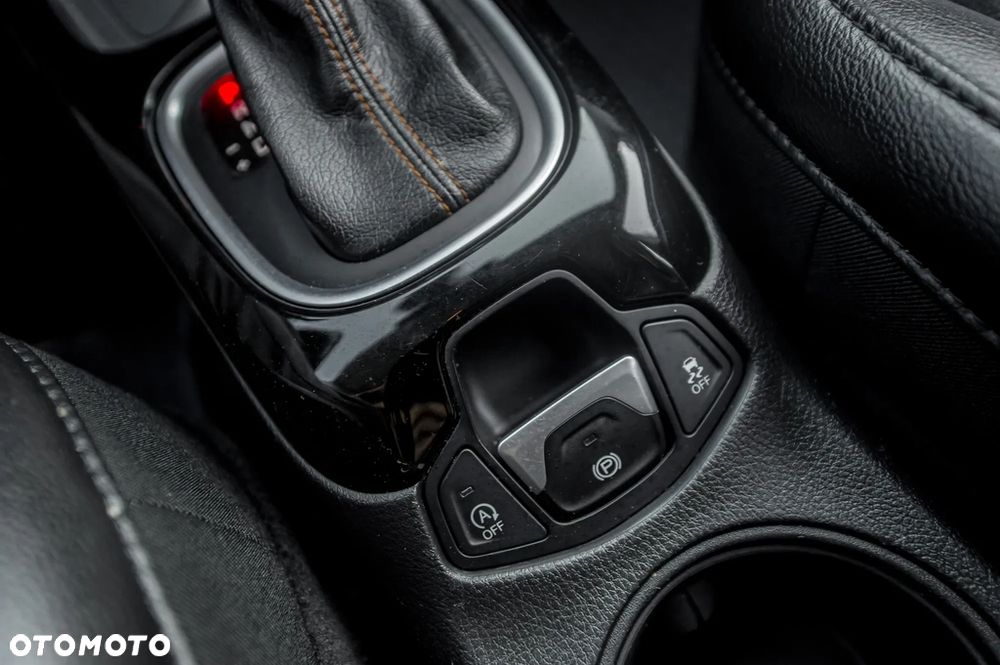 Jeep Compass 1.4 TMair Limited 4WD S&S - 39