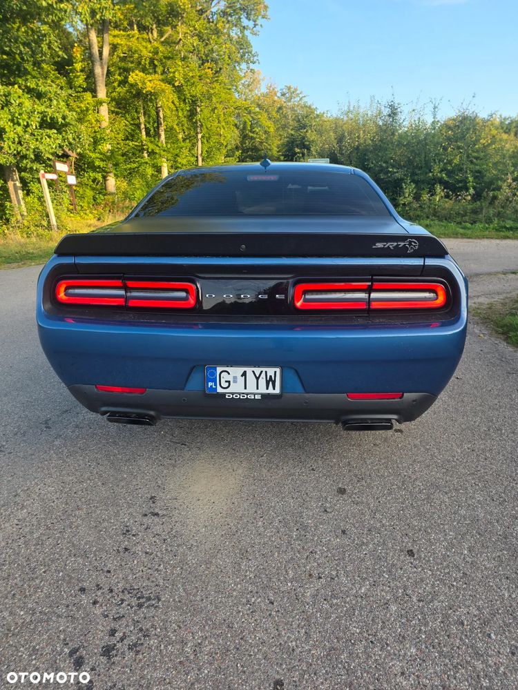 Dodge Challenger 6.2 Hellcat - 5