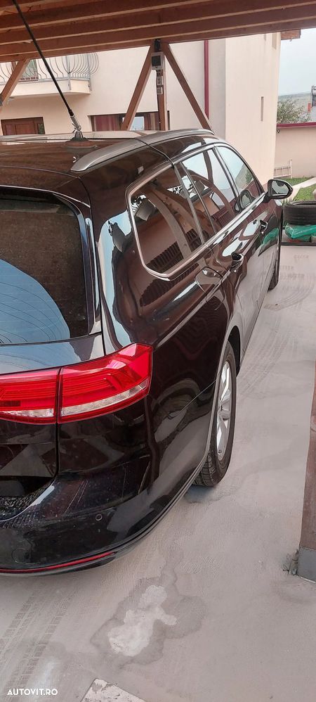 Volkswagen Passat 2.0 TDI DSG Highline - 2