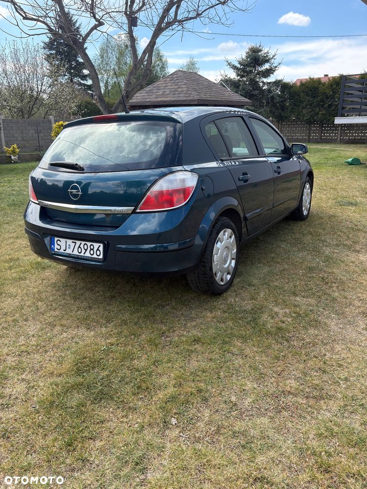 Opel Astra 1.9 CDTI - 7