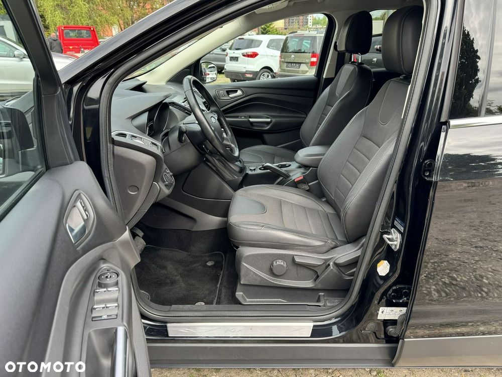 Ford Kuga - 21