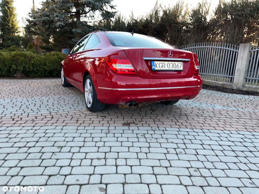 Mercedes-Benz Klasa C 180 BlueEFFICIENCY 7G-TRONIC - 9