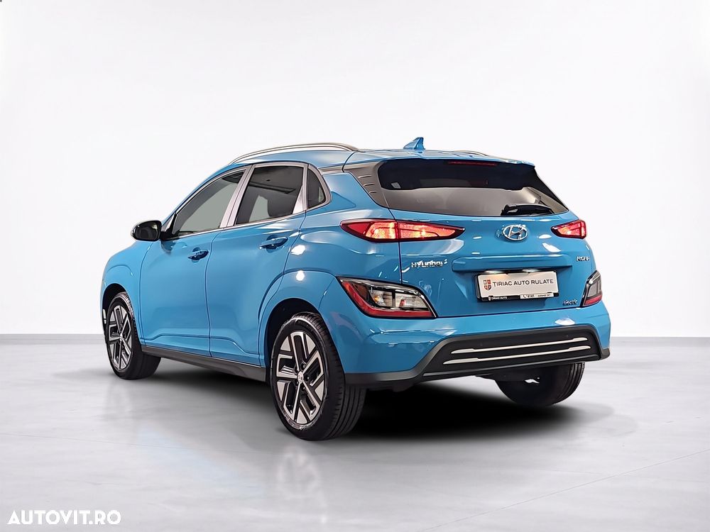 Hyundai KONA - 4