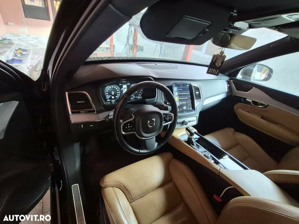 Volvo XC 90 D5 AWD Inscription - 12
