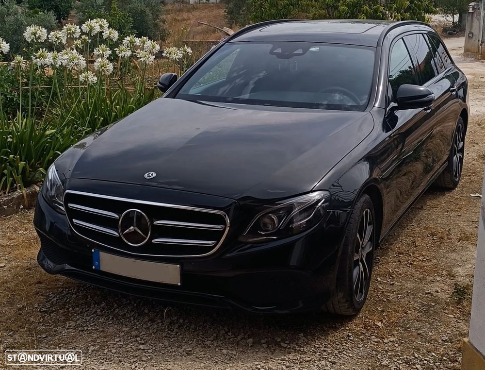 Mercedes-Benz E 220 - 1