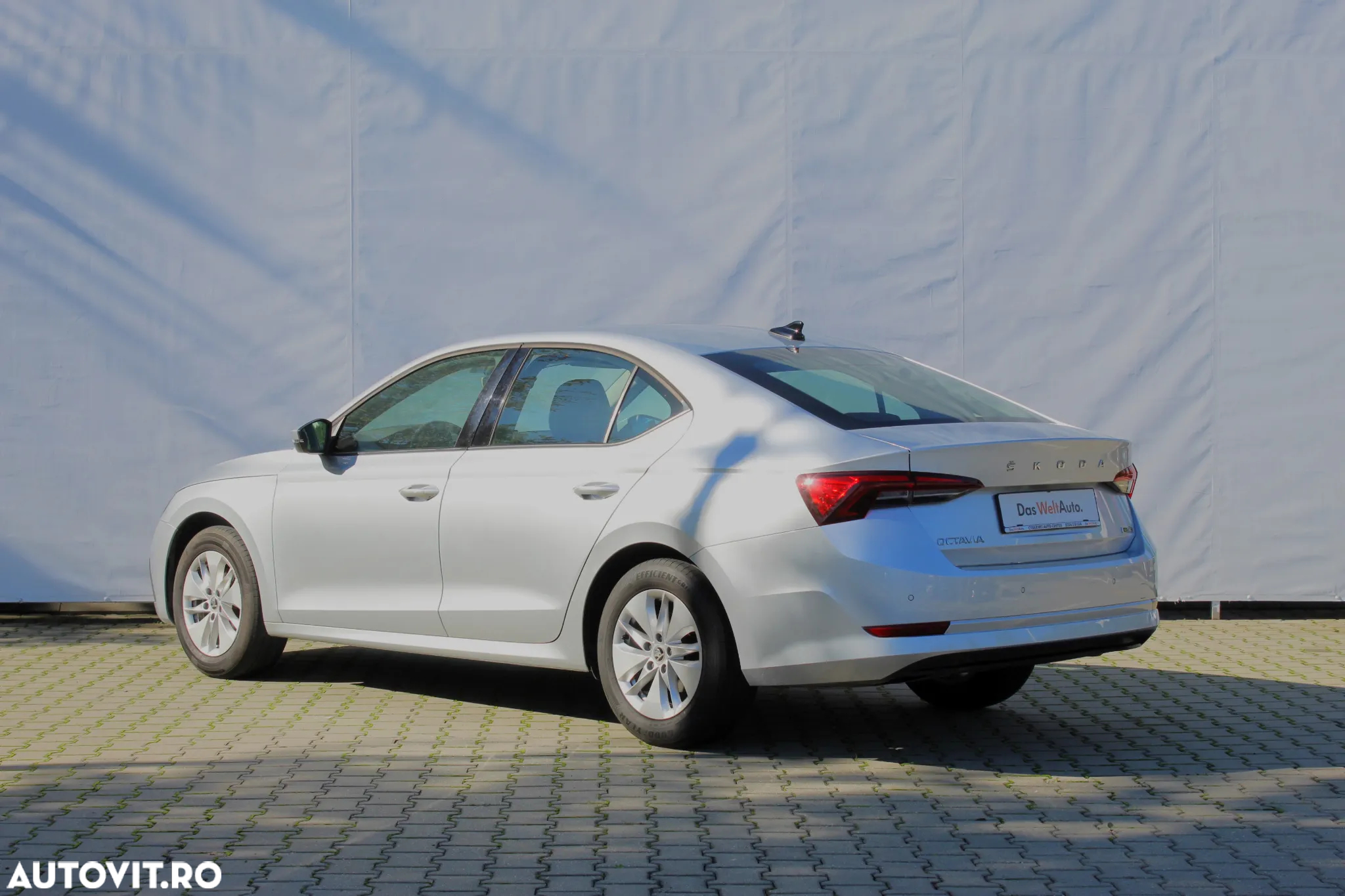 Skoda Octavia 1.0 TSI DSG Mild Hybrid Ambition - 3