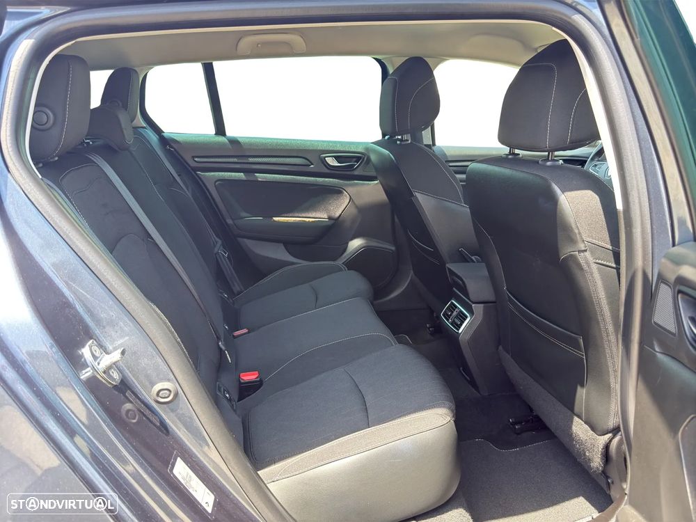 Renault Mégane Sport Tourer 1.5 dCi Limited - 17