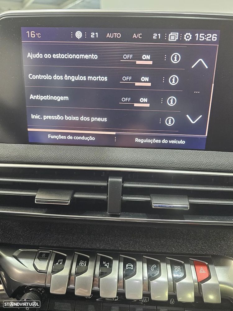 Peugeot 3008 1.6 BlueHDi GT Line EAT6 - 30