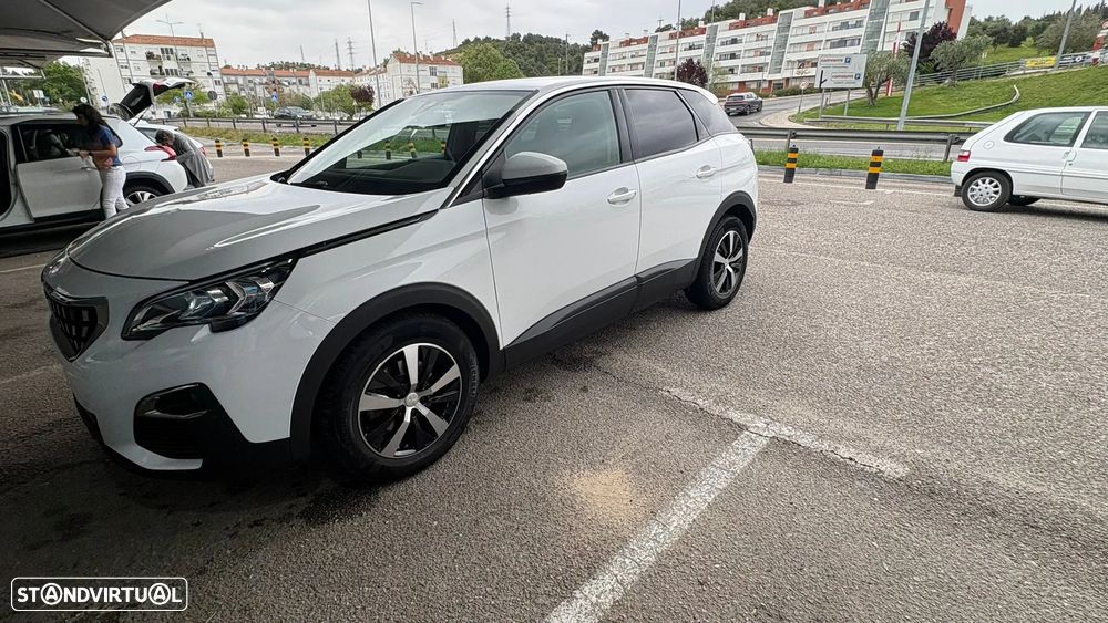 Peugeot 3008 PureTech 130 Stop & Start GPF Active - 1