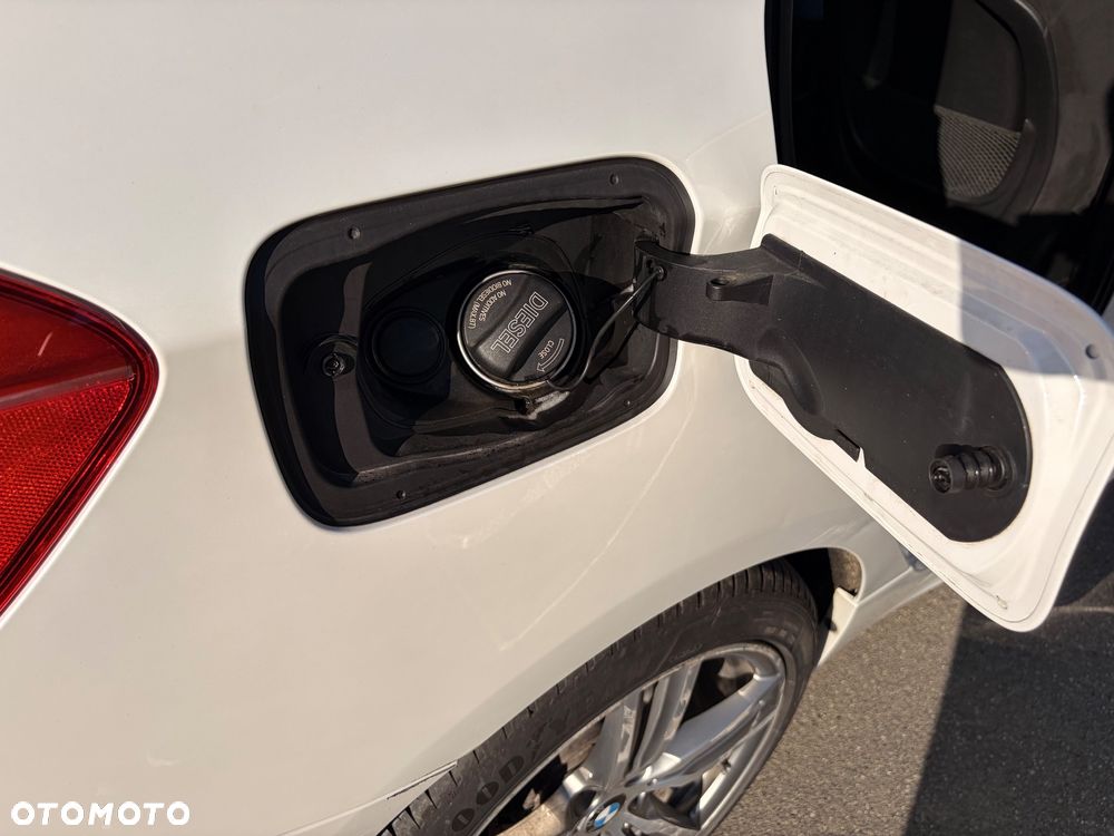 BMW Seria 2 220d Sport-Aut M Sport - 26