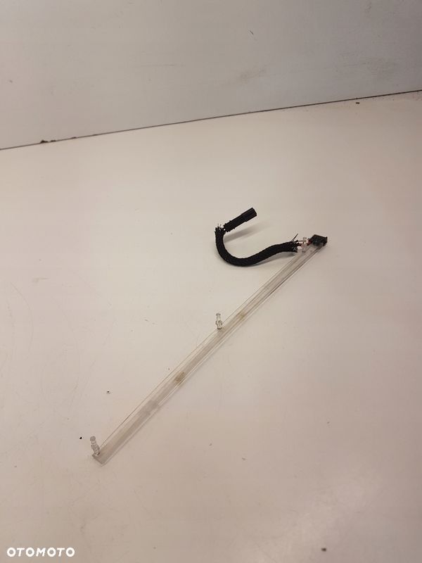 LISTWA LED DRZWI AUDI A6 C6 PRAWY TYŁ 4F0919178C - 1