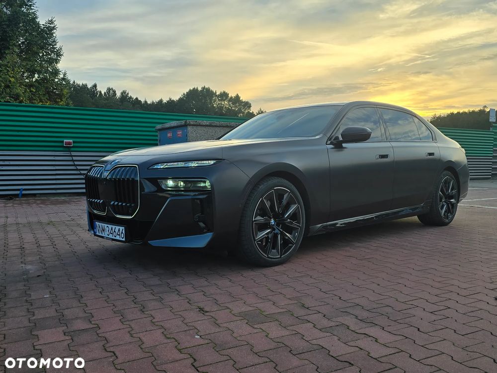 BMW Seria 7 750Li xDrive sport - 10
