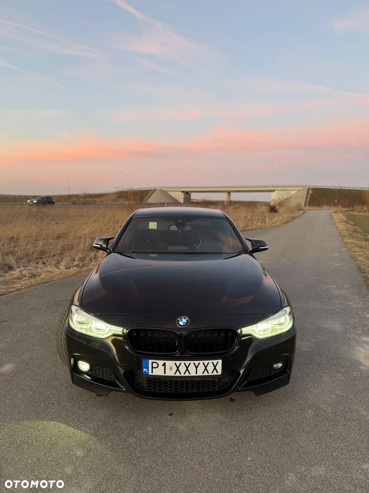 BMW Seria 3 330d xDrive M Sport - 5