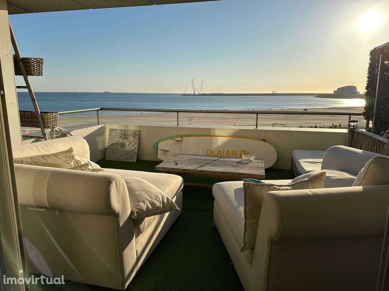 Fully Furnished Oceanfront Apartment in Matosinhos (T4) - for rent - Grande imagem: 3/5