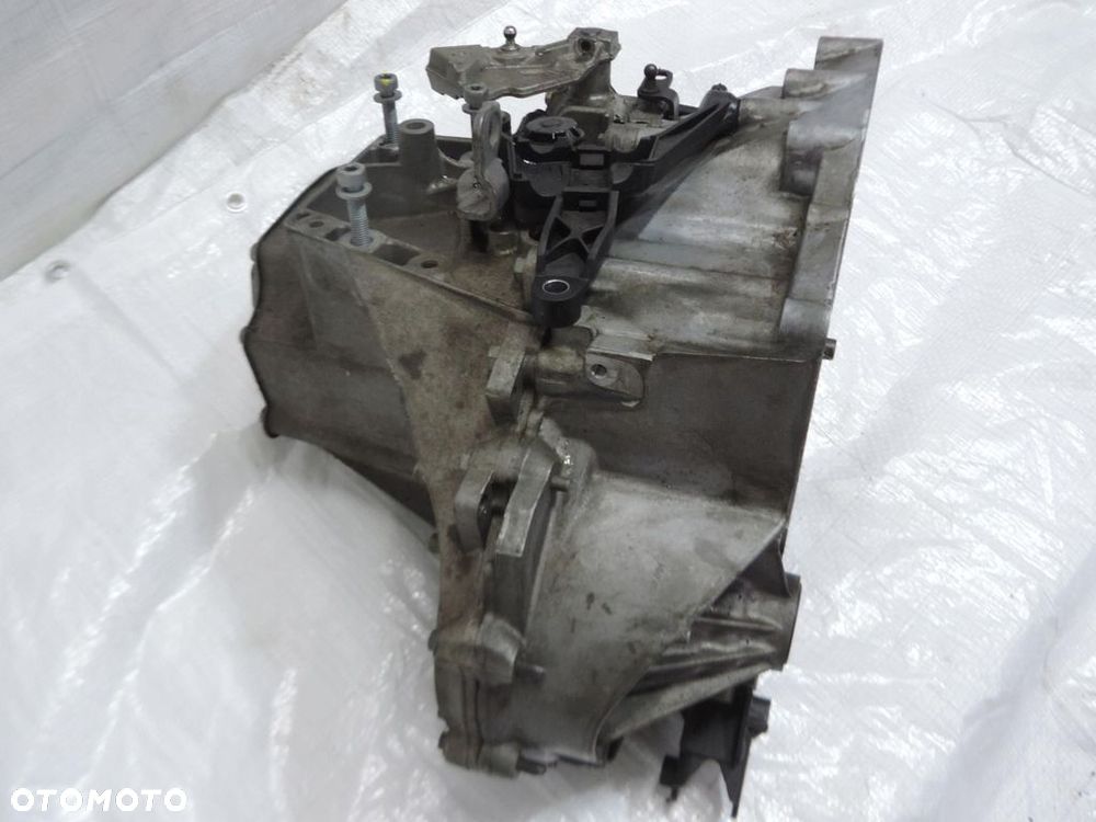 Opel Crossland 1.2 thp SKRZYNIA BIEGÓW 20EA77 - 3