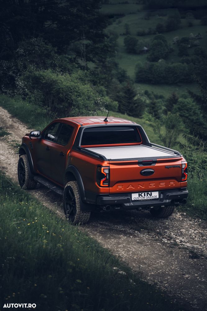 Ford Raptor - 11