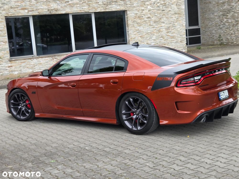 Dodge Charger 5.7 R/T Daytona - 14