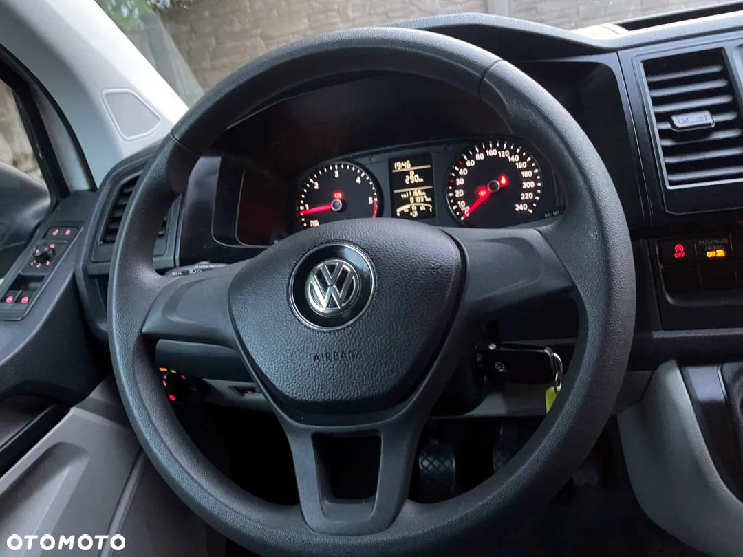 Volkswagen Transporter T6 - 17
