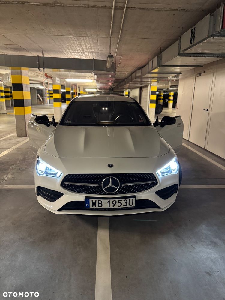 Mercedes-Benz CLA 220 AMG Line 7G-DCT - 2